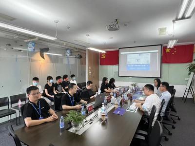 實(shí)踐活動進(jìn)行時 | 伯明翰學(xué)院師生走訪湖北盛天網(wǎng)絡(luò)技術(shù)股份，開展深度網(wǎng)絡(luò)技術(shù)交流